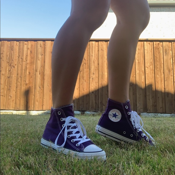 Hi-Top Converse - Picture 4 of 4